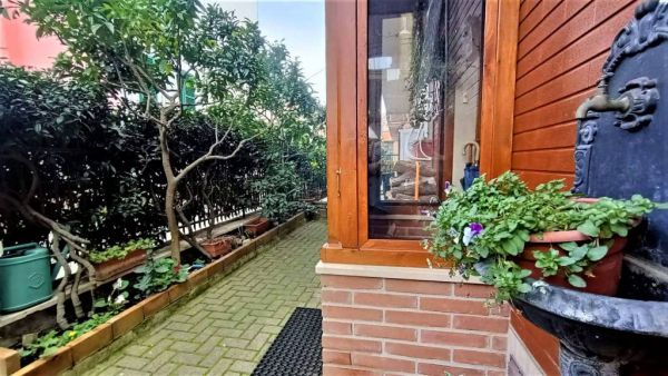 appartamento in vendita 3 locali centro semicentro prato della corte rif 191147188 2
