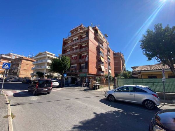ciampino via col di lana rif 192599369 3
