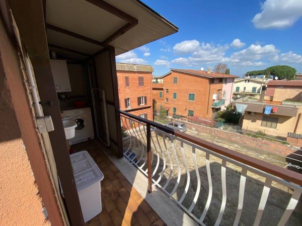 ciampino adiac viale jfk kennedy rif 192888535 26