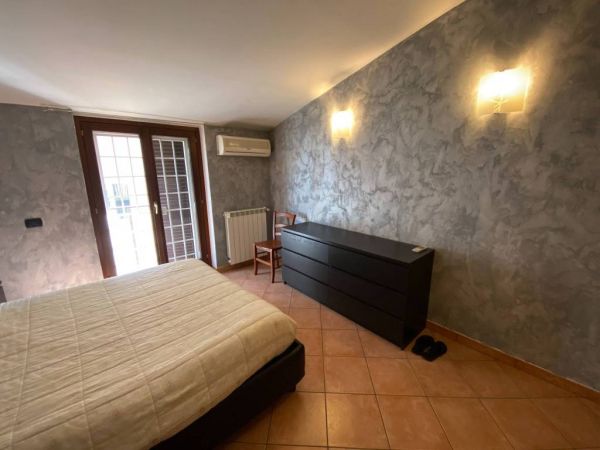 ciampino adiac viale jfk kennedy rif 192888535 16