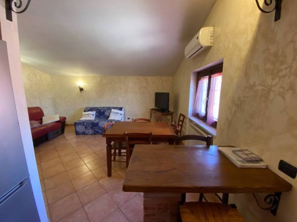 ciampino adiac viale jfk kennedy rif 192888535 13