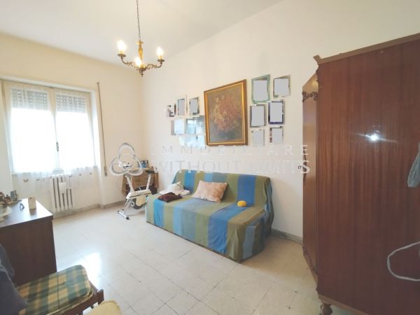 torre spaccata romanisti rif 192895847 10