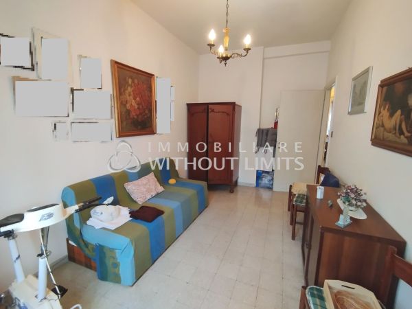 torre spaccata romanisti rif 192895847 11