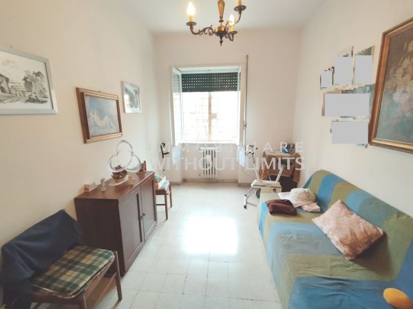 torre spaccata romanisti rif 192895847 12