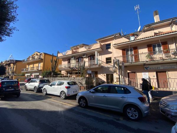 ciampino via montegrappa rif 192940451 3