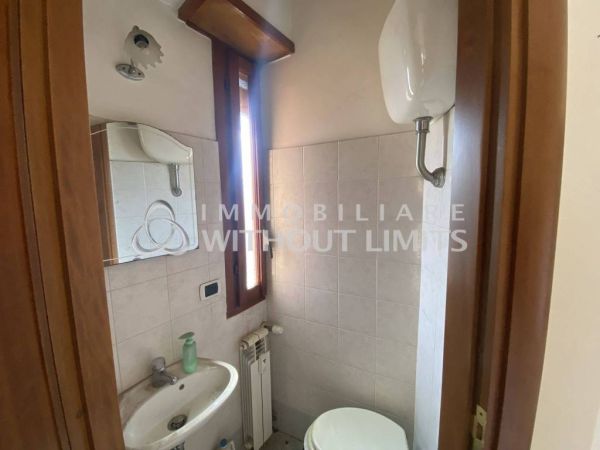 ciampino adiac piazza della pace rif 192940648 26
