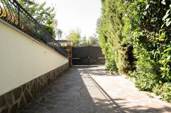 marino via collepicchione rif 193036169 18