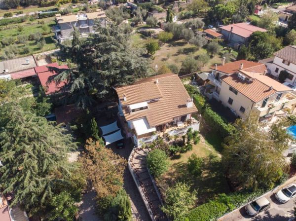 marino via collepicchione rif 193036169 4
