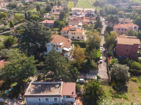 marino via collepicchione rif 193036169 10