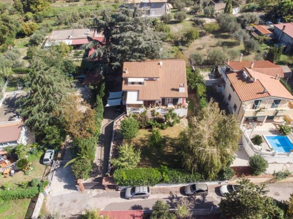 marino via collepicchione rif 193036169 14