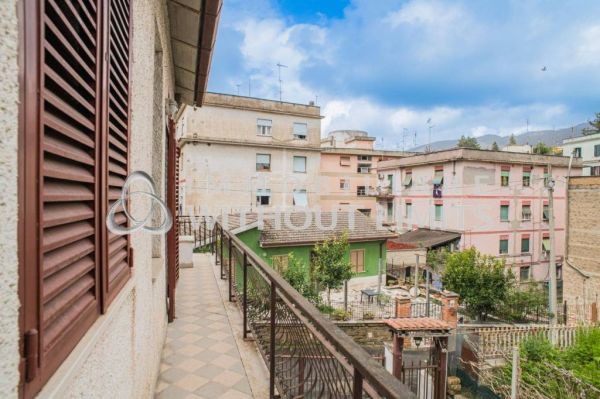 velletri via fontana delle rose rif 193107359 27