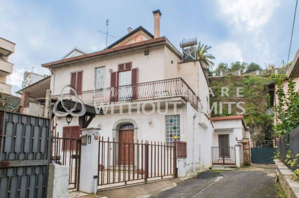 velletri via fontana delle rose rif 193107359 2