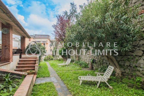 velletri via fontana delle rose rif 193107359 4