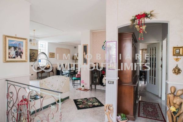 velletri via fontana delle rose rif 193107359 31