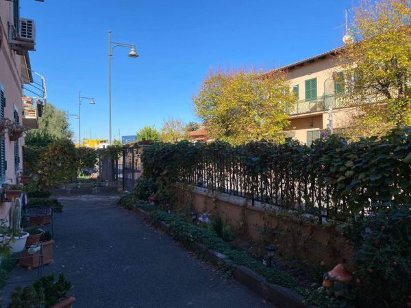 ciampino via della folgarella rif 193465462 2